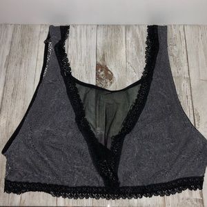Bralette with mesh